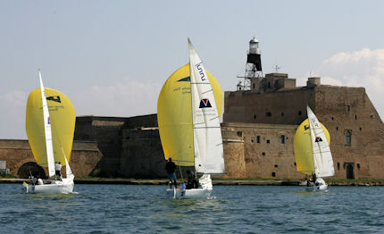 brindisi per le christmas match races
