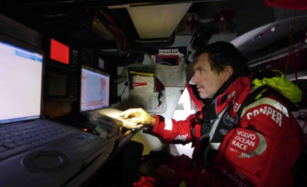 vor camper to stop at chile for repairs