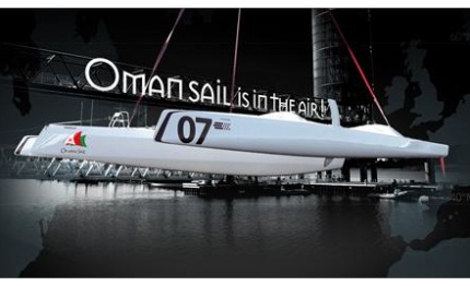 mod 70 oman sail in floating mode