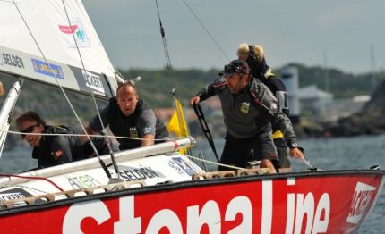 hansen win in sweden and we ll challenge for title