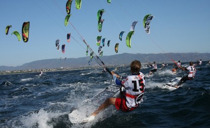 cagliari entra nel vivo il kiteboard racing world championship