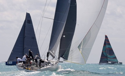 success on two continents for the farr 400