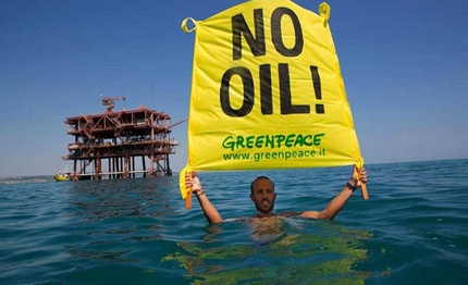 milano gia in moto la macchina per il referendum sulle attivita petrolifere mare del 17 aprile