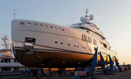 benetti vara il seasense superyacht custom di 67 metri