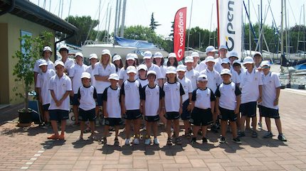 scuola di vela estiva della fraglia vela desenzano