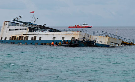 thailandia naufragio phuket cresce il numero dei morti
