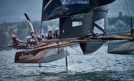 tf55 trophy mies alinghi subito in testa