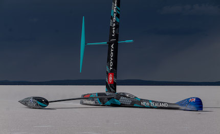 america cup new zealand il mare sta stretto record di 222 km vela su terra