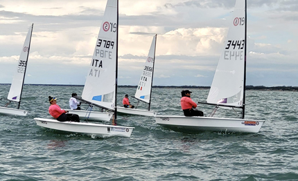 rsaero iniziata la regata nazionale al tognazzi marine village