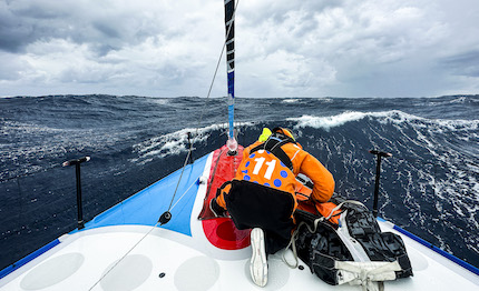 the ocean race guyot environnement disalbera 11th hour resta leader