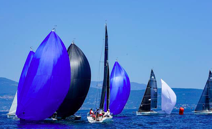 prima giornata di regate al sal 242 sail meeting