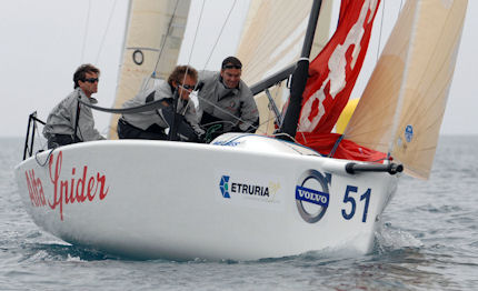 flavio favini in testa nell etruria cup melges
