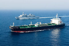 la marina militare sventa un attacco di pirati