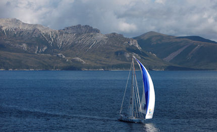 vendee globe la dolce vita di michel desjoyeaux
