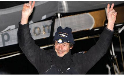 vendee globe guillemot brucia il podio di samantha