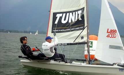 spettacolo domaso con laser 4000
