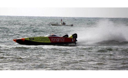 gp italia powerboat per carpisa yamamay solo un quinto posto
