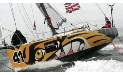 class 40 italiano marco nannini in testa nella round britain and ireland