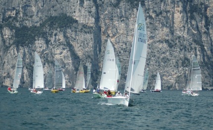 zorzi in testa al campionato nazionale ufo 22 sul garda
