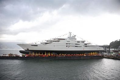 fincantieri varato serene il mega yacht di 134 metri