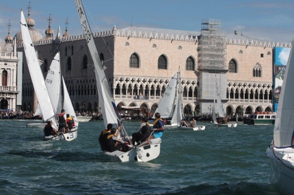 trofeo francesco morosini vince la canottieri napoli