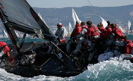 barcolana bora 48 nodi ma per domenica calera