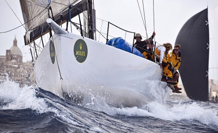 alla middle sea race si scaldano le vele
