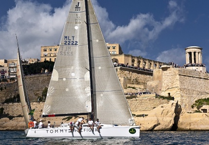 middle sea race ad artie sfugge il titolo overall