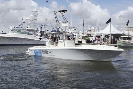 zf marine presenta il sistema di propulsione con un solo pod drive