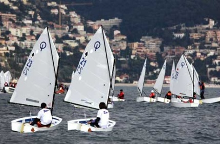 monaco optimist team racing in acqua nel week end