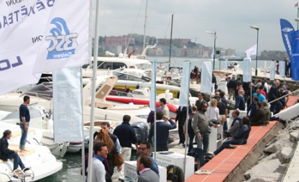 napoli successo di pubblico per navigare