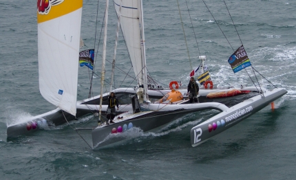 transat jacques vabre gia tre ritiri