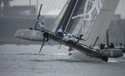 america cup san diego prima sotto la pioggia