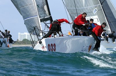 gold cup melges 32 warpath mantiene la leadership