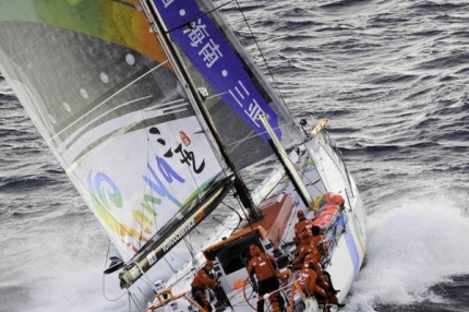 volvo ocena race problemi per sanya si dirige terra per riparare