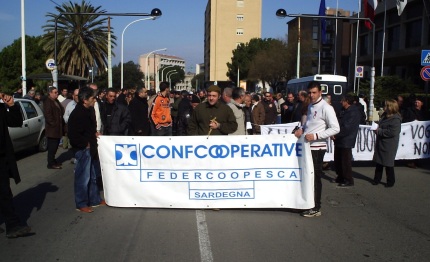 pescatori in sciopero davanti montecitorio