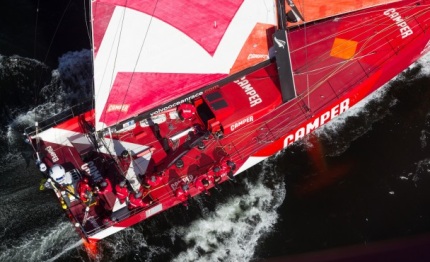 vor defiant nicholson insists race still wide open