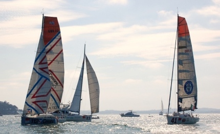 light breeze and foul current work against the gor fleet