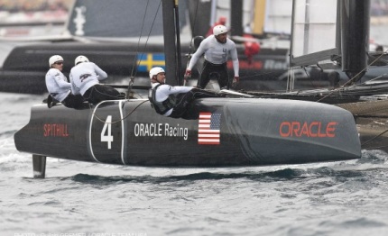 oracle racing spithill grabs overall lead in acws championship