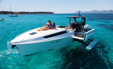 presentato montecarlo il wider 42 cote azur edition