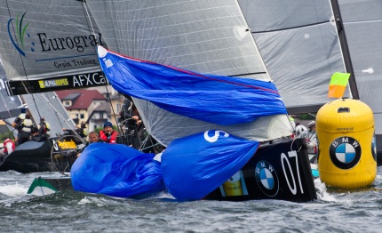 rc44 sul traunsee domina artemis racing