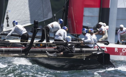 oracle team usa enjoys fantastic start to acws newport