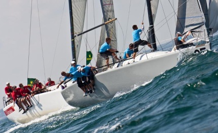 farr 40 newport ottimo inizio per enfant terrible