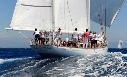gaeta le navi scuola della marina militare italiana regine delle grandi vele