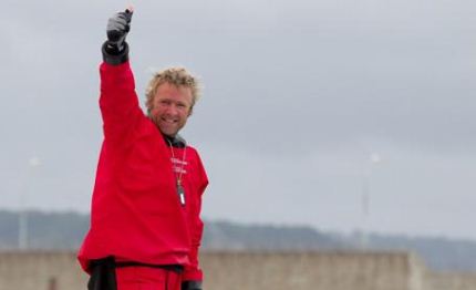 yann elies domina la solitaire du figaro