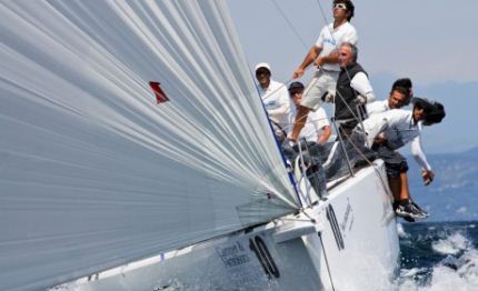 irc mittel europa criterium white goose resta al comando