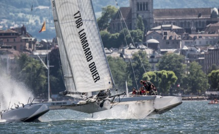 hydroptere ch smaches the one hour record on lake geneva