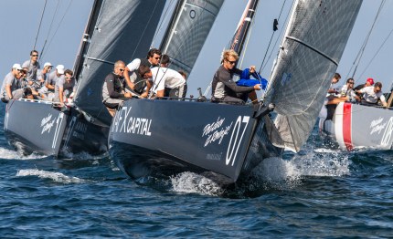 rc44 superiorita schiacciante di team aqua