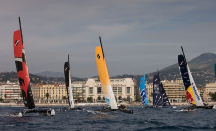 extreme 40 nizza edmond de rothschild vince in casa