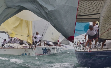 china cup boats aground masts down but still great fun